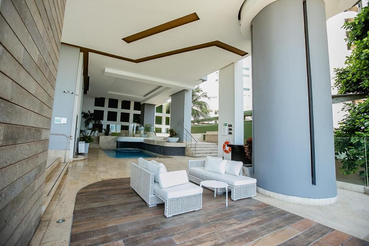 En Edificio Murano Elite Frente A Playas De Bocagrande